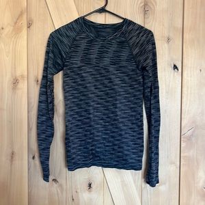 Size small Athleta running shirt